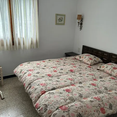 Domek alpejski Thelma House Tossa